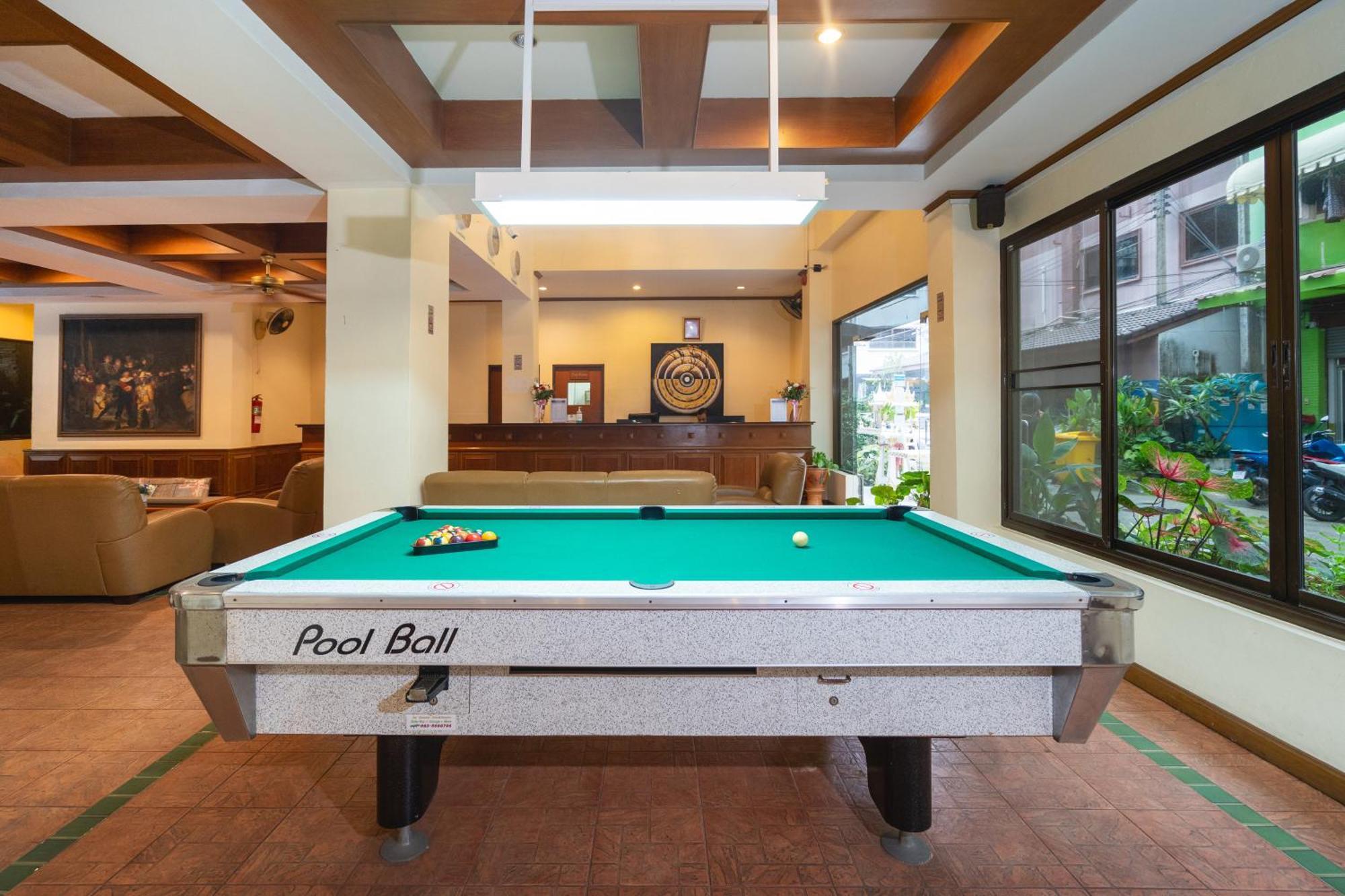 Patong Central Hostel Auberge de jeunesse *